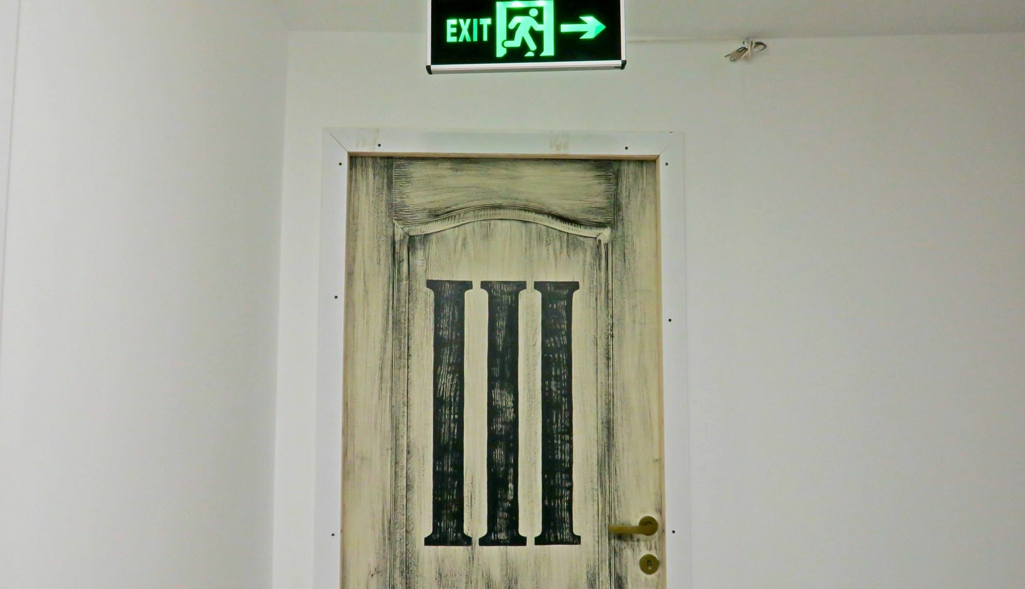 The Evil Clown Hostel บราชอฟ ภายนอก รูปภาพ